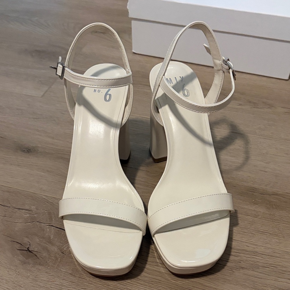 Elegant Cream Women's Heels